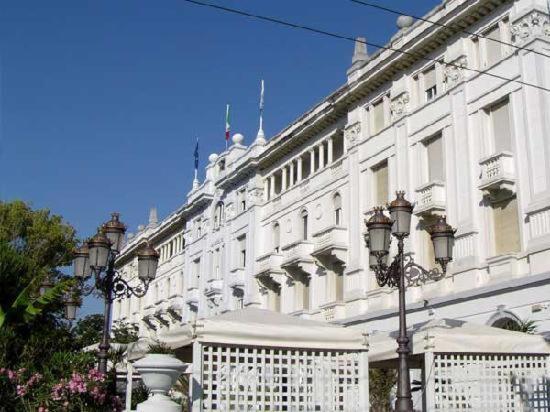 Le Grand Hotel ريتشيوني المظهر الخارجي الصورة